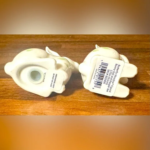 NWOB Lenox Butterfly Meadow Porcelain Salt and Pepper Rabbit Set of Two - Picture 6 of 6